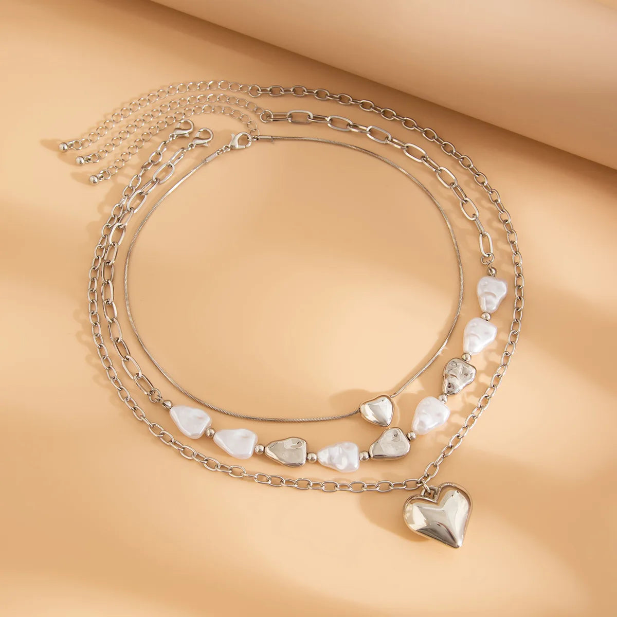 3pcs/set Multilayer Baroque Imitation Pearl Choker Necklace for Women New Trend Simple Love Heart Pendant Necklace Jewelry Gifts