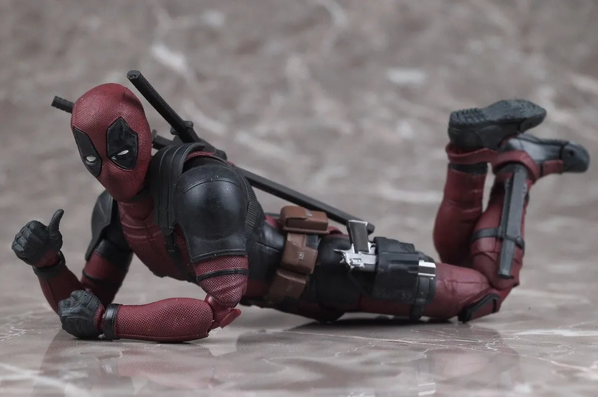 Deadpool 2.0 I Love My Family Action Figure Movie Edition Superhero Doll Boxed