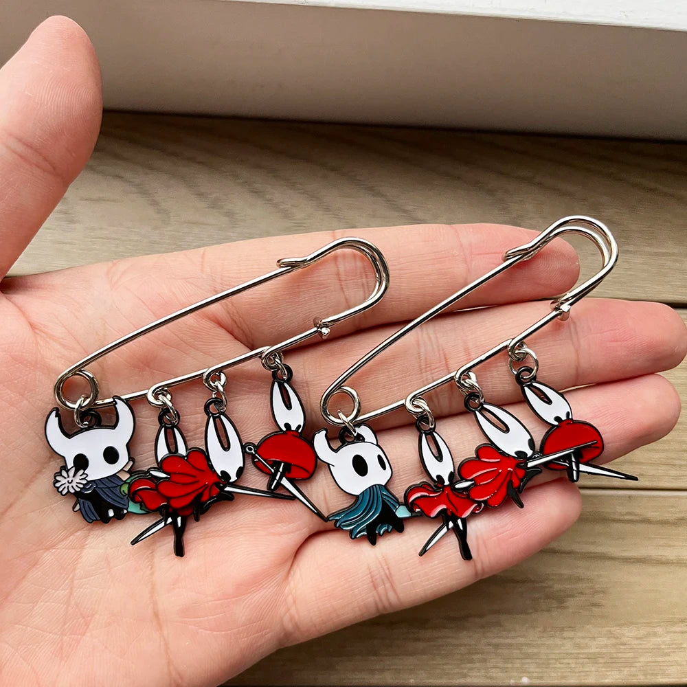 Hollow Knight Silksong 6.5cm Large Safety Pin Cartoon Enamel Brooch Badge Fashion Jewelry for Autumn Winter Coat Accessory