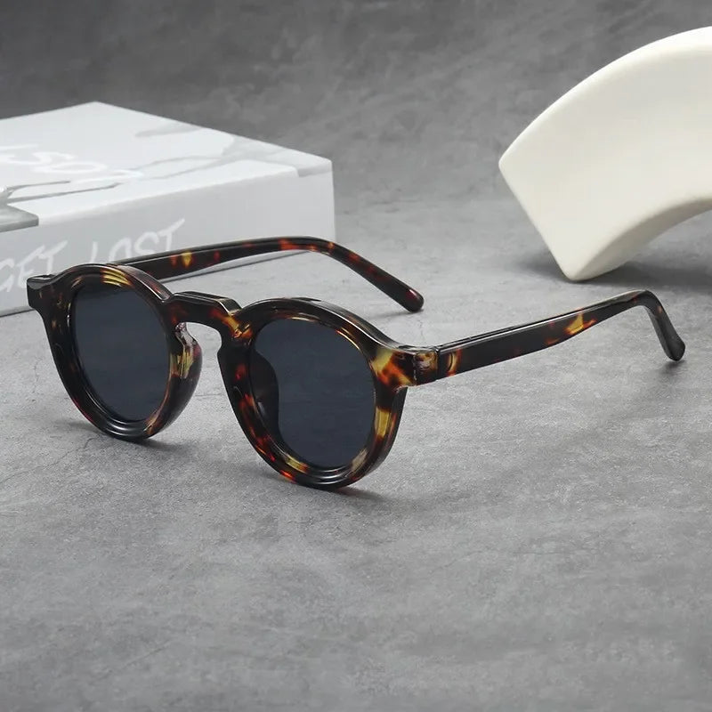 JNPCXI New Round Sunglasses Women Men Punk Shades Retro Trending Sun Glasses Clear Lens Frame UV400 Female