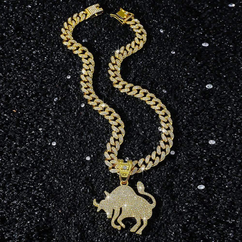 Men Hip Hop Animal Cow Shape Pendant Necklace with 13mm Cuban Chain HipHop Iced Out Bling Hiphop Necklaces Rock Jewelry Gift