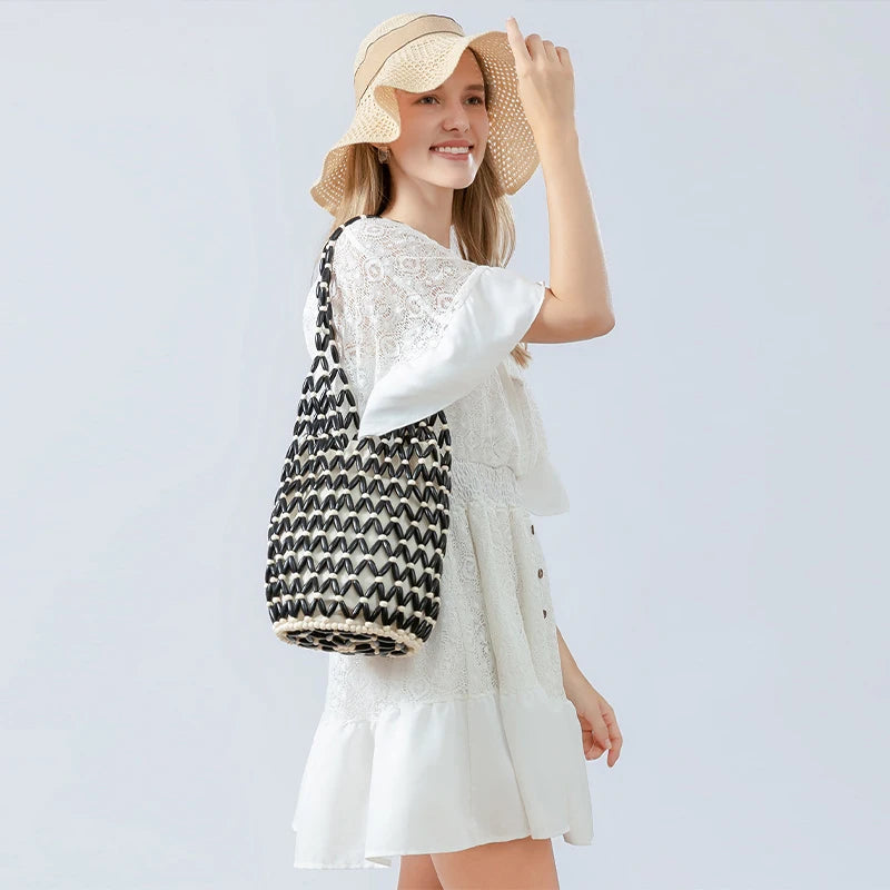 Black Wooden Women's Hollow Beaded Seaside Handheld Shoulder Underarm Bag Design