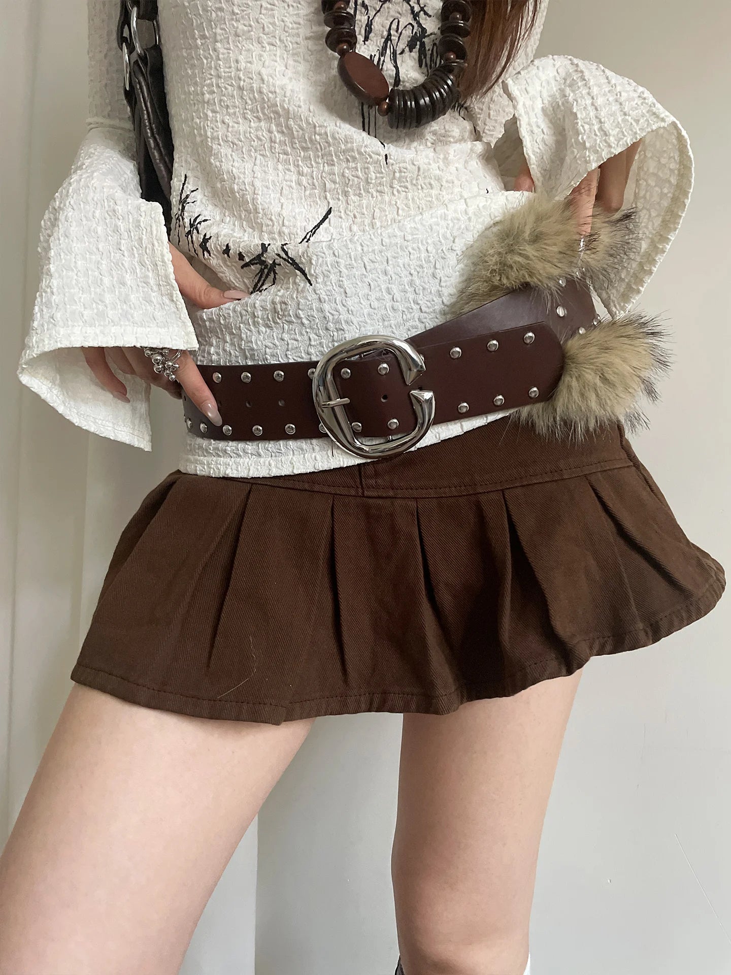 High-End Faux Fur Patchwork Red Wide Belt For Women Heavy-Duty Punk Style Rivet Waist Belt With Skirt Belt