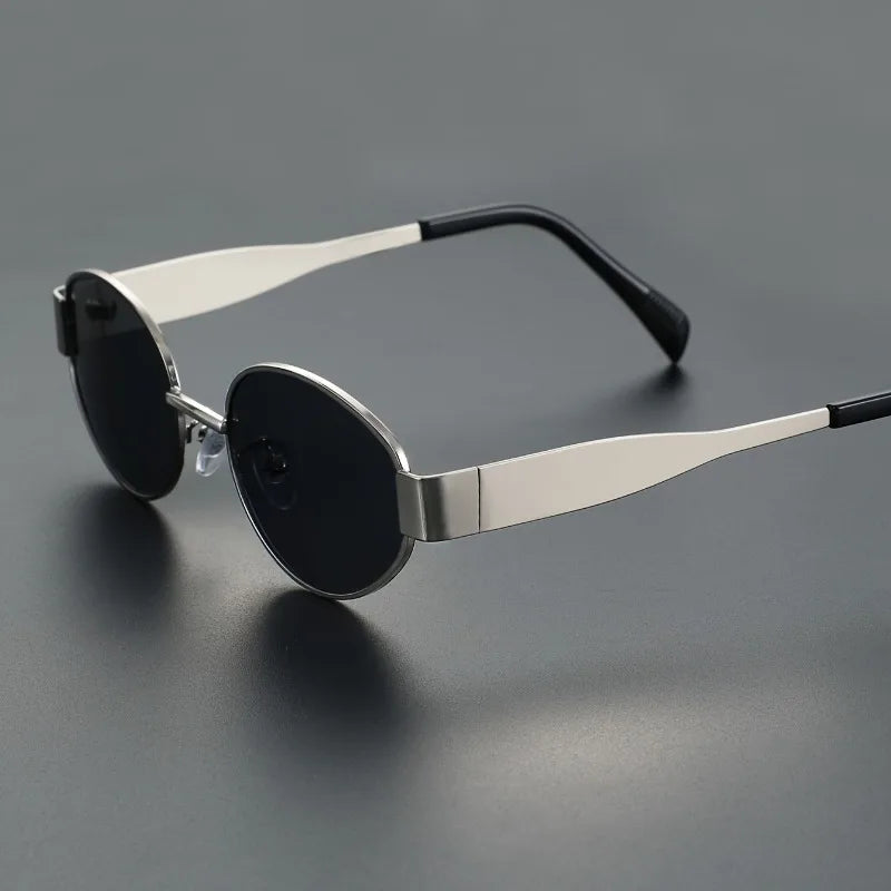 1pc Men's Vintage Inspired Oval Fashion Glasses with Black Lenses and Metal Frame Classic Fashion Accessory for Everyday Wear