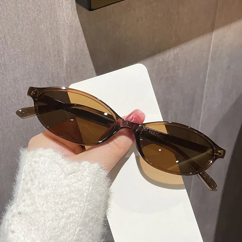 JNPCXI Retro Small Oval Sunglasses Women Fashion Retro Green Gradient Shades UV400 Men Trending Round Rivets Sun Glasses