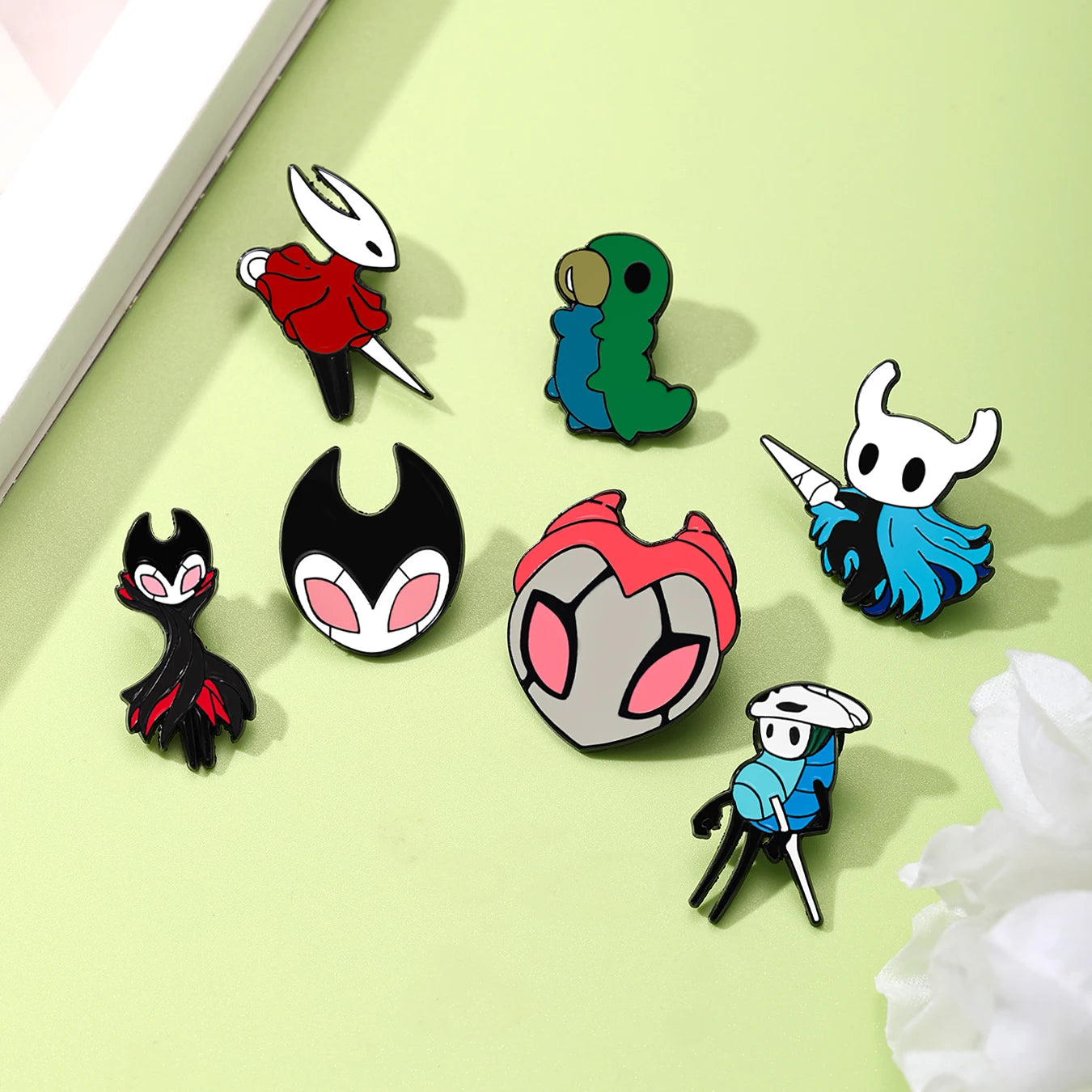 7pcs Enameled Brooches Metal Badges Cute Jewelry Set for Bag Clothing Backpack Accessorizing Ideal Gift