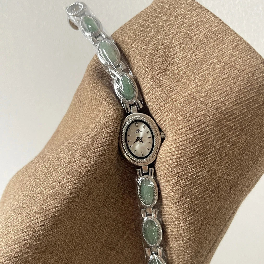 Natural Jade Bracelet Watch Gift Women,Ladies Watches Luxury High Quality Gold Quartz Watches, Elegant Women's Wristwatches