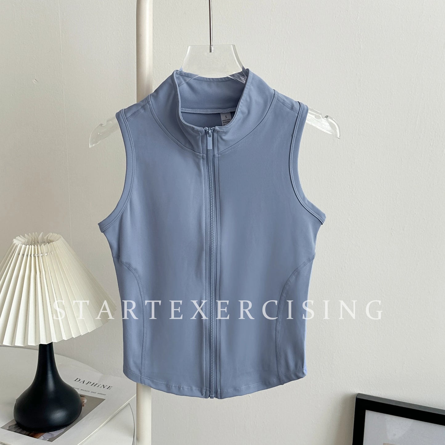 Women Zip Up Sleeveless Tank Tops Stand Collar Slim Sports Vest Solid Color Workout Running Yoga Crop Tops