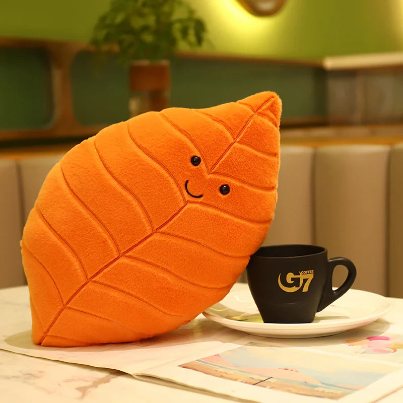 Creative Simulation Leaves Plush Hug Pillow Cartoon Maple Leaves Soft Stuffed Plant Soft Plushies Kids Toys for Girls Home Decor