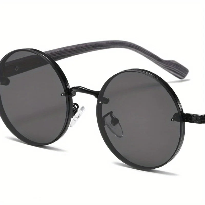 European Classic Trendy Sunglasses Unisex Outdoor Sunshade Sunglasses Suitable for Photography Parties Decorative Glasses