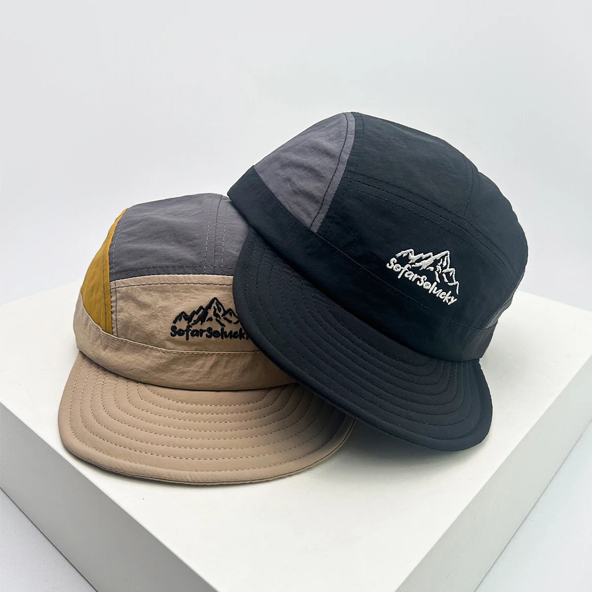 New Unisex Flat Eave Letter Mountain Embroidery Baseball Hats Breathable Color Block Sunshade Quick Drying Peaked Caps Versatile