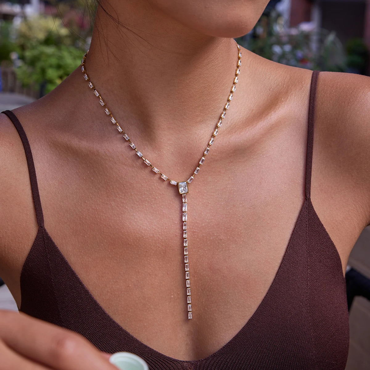 Uworld Classic Minimalist 18K Gold Color Plated White Square Zircon Inlay Y-Shape Necklace Waterproof Stainless Steel Jewelry