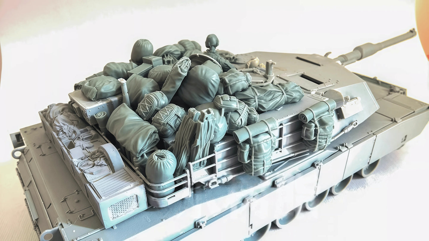 1:35 Casting Resin Model Assembly Kit, GK, M1 Car Package and Soldier, Unpainted