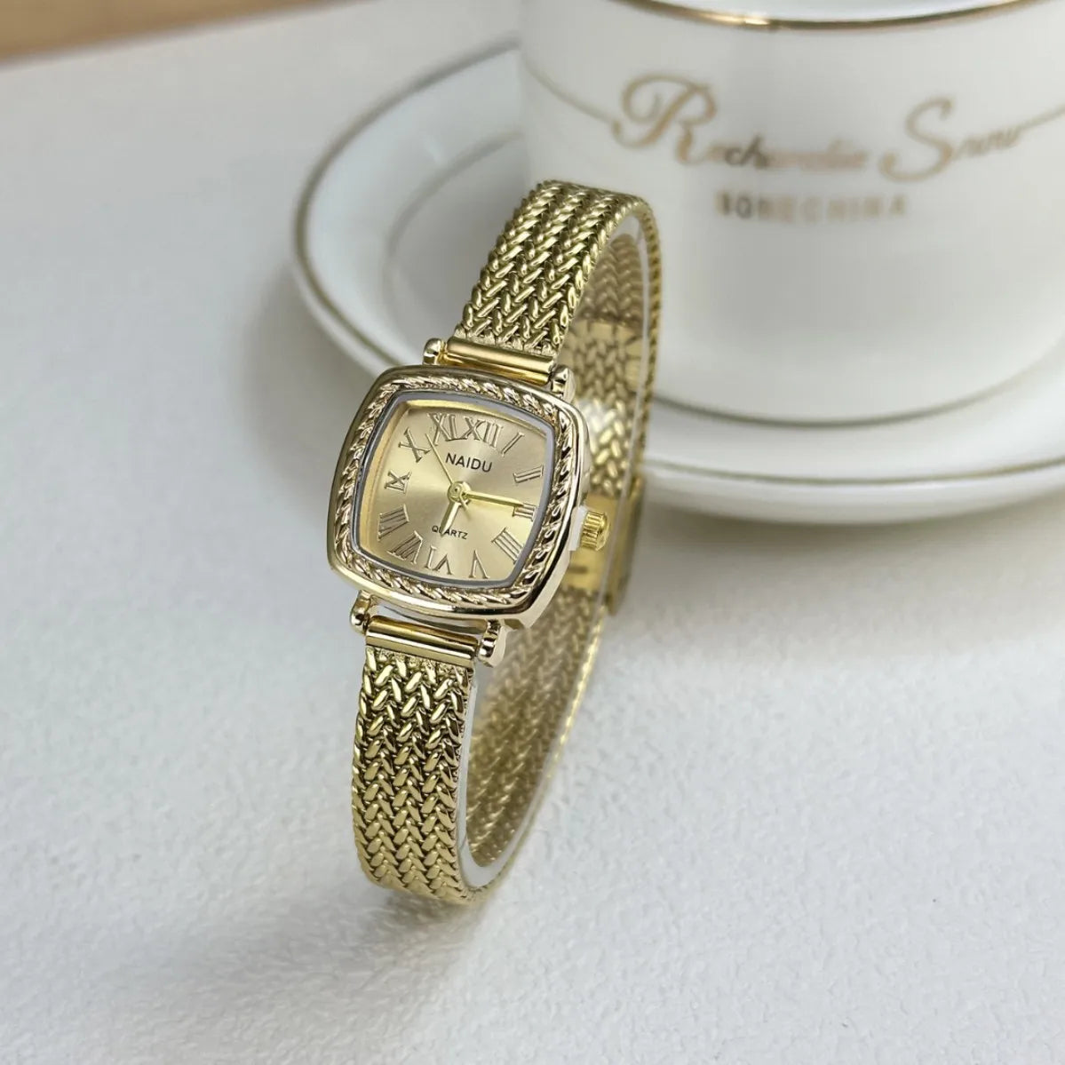 Famous Brand Women Watch Fashion Luxury Gift Ladies Gold Quartz Watch Stainless Steel Strap Wristwatches Relojes Para Mujer