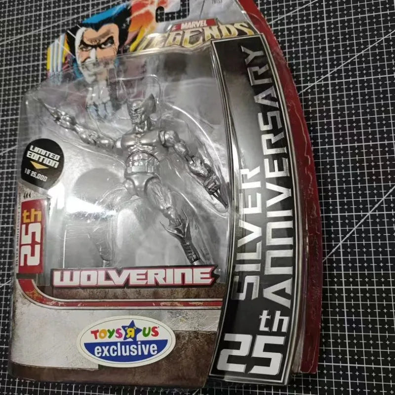 Original Hasbro MARVEL LEGENDS WOLVERINE 25th SILVER ANNIVERSARY Anime Figure Toy Collection Model