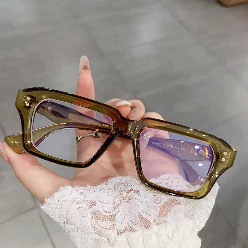 JNPCXI New Retro Square Sunglasses Women Gradient Leopard Shades UV400 Fashion Clear Lens Men Trending Rivets Frame