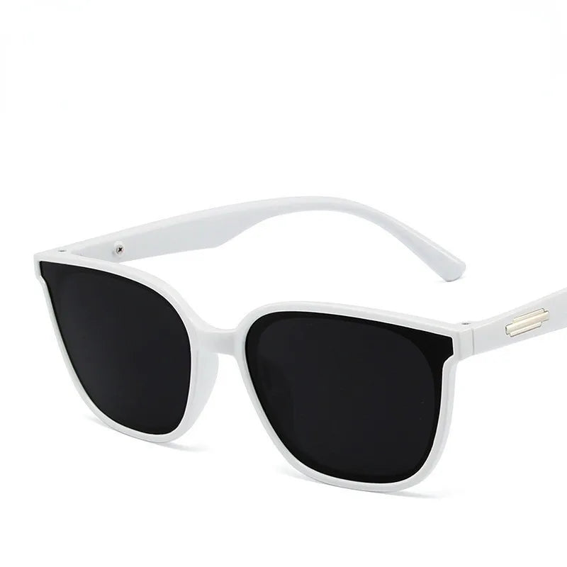 Retro Large Frame Sunglasses Men and Women UV Protection Sunglasses
