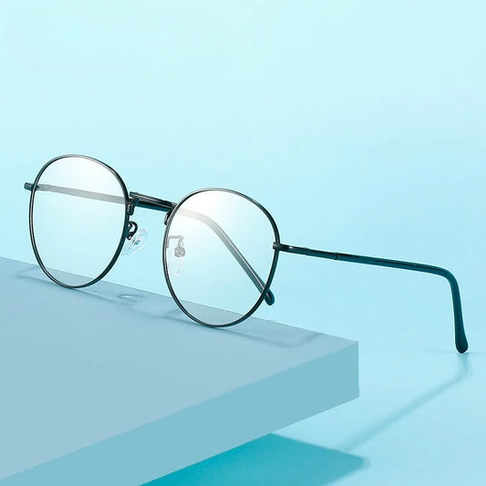 Photochromic Glasses Women's Men's Outdoor Color-changing Glasses Metal Oval Frame with Replaceable Lens Glasses Student Glasses