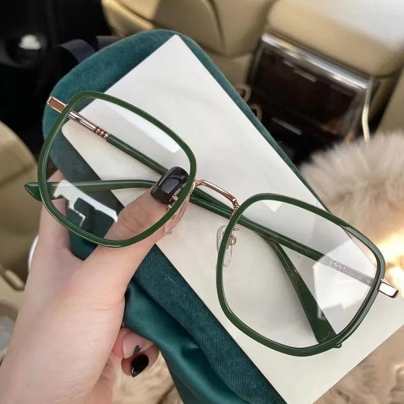 Anti Radiation Photochromic Eyeglass for Women/Men Replaceable Lens Eyeglasses Frames Retro Aesthetic Glasses