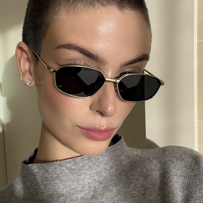 JNPCXI New Retro Y2k Punk Women Sunglasses Luxury Black Designer Metal Frame Sun Glasses Shades UV400 Eyewear
