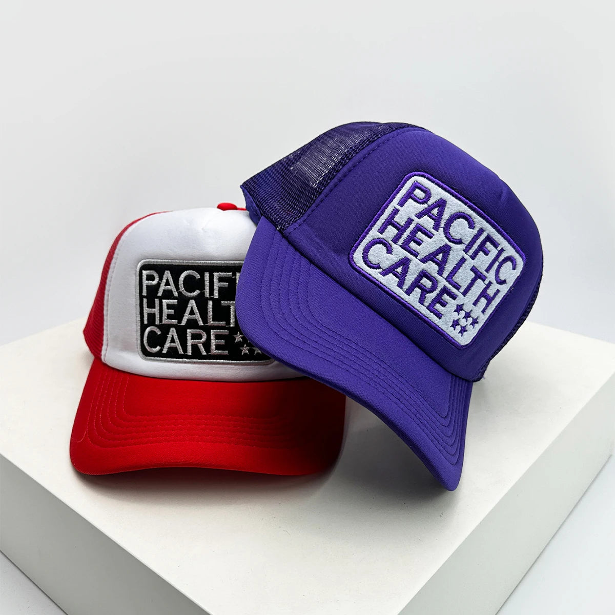 New Unisex Coconut Tree Letter Embroidery Baseball Hats Sunshade Casual Breathable Color Block Trucker Caps Versatile Fashion