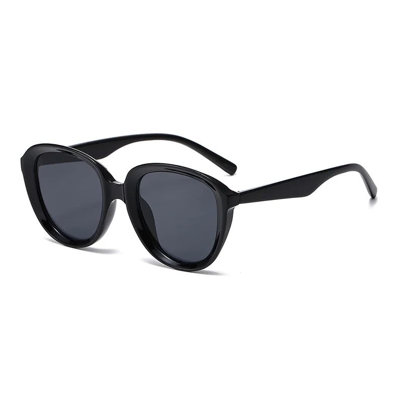 JNPCXI Retro Cat Eye Women Sunglasses Shades UV400 Fashion Brown Tea Trending Rivets Punk Men Sun Glasses