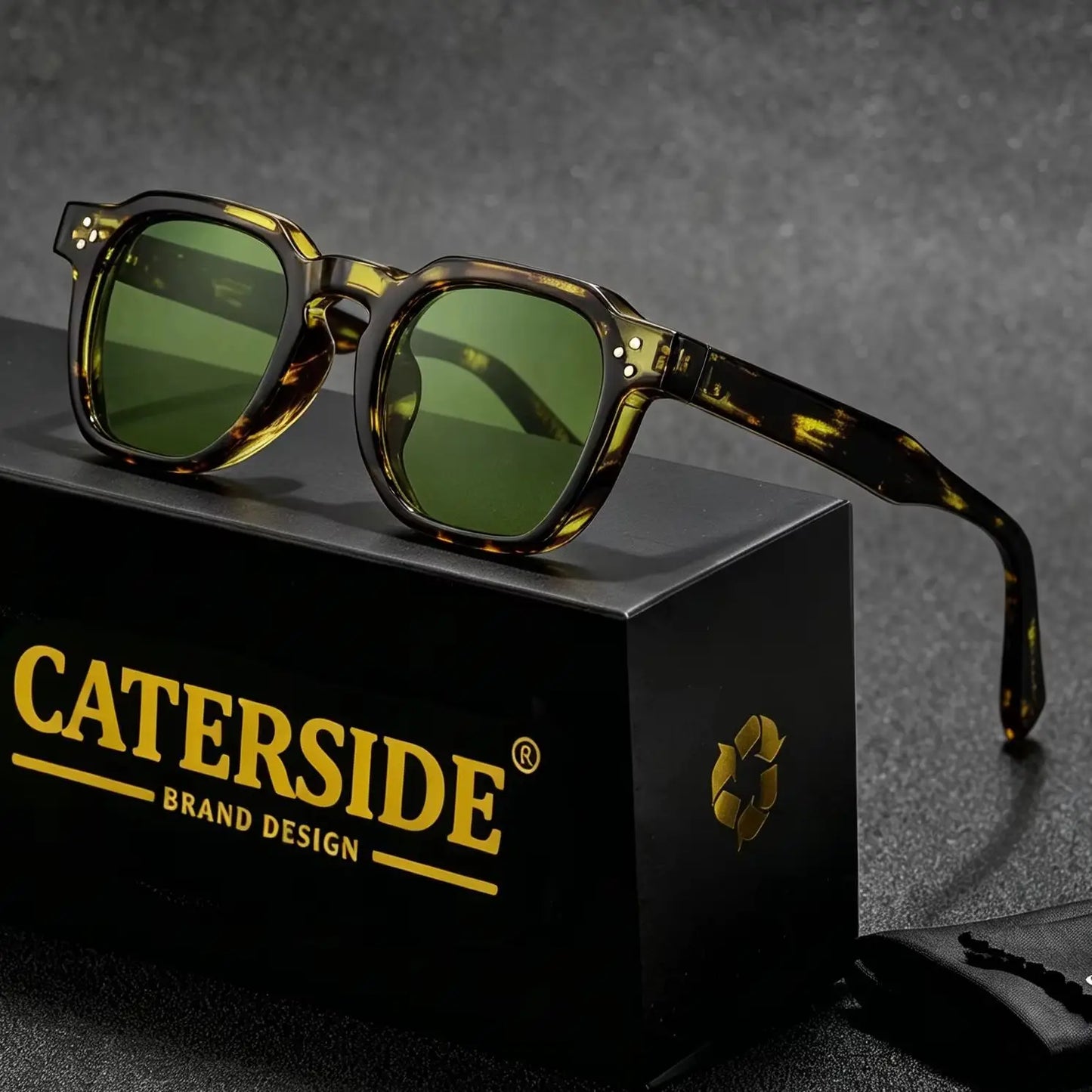 CATERSIDE Retro Square Sunglasses Men Punk Fashion Brand Sun Glasses for Women Travel Party UV400 Summer Style Lunette De Soleil