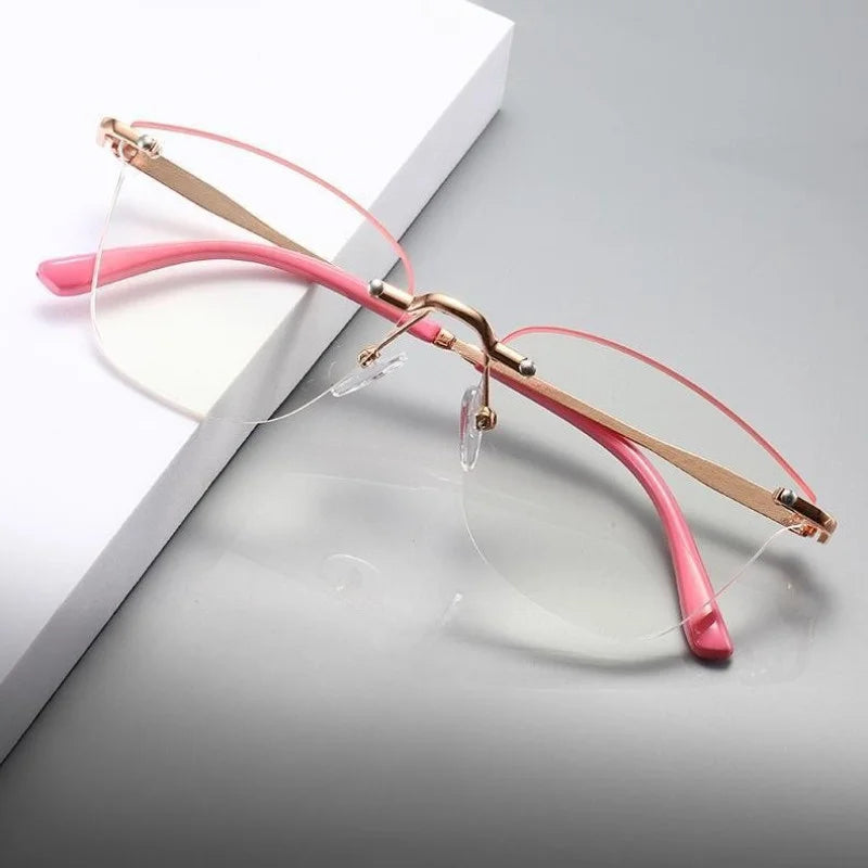 Anti-Blue Light Large Frame Fashionable Reading Glasses for Women High Definition Stylish Myopia Glasses for-Aged And Elderly
