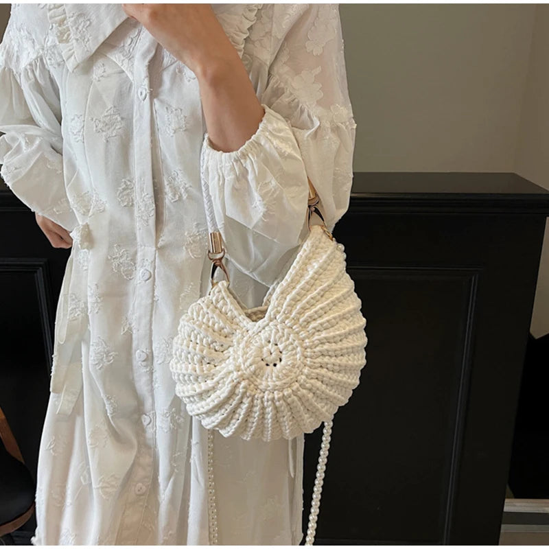 White Conch Shell Knit Crossbody Shoulder Bag Pearl Chain Woven Women Classy Bag