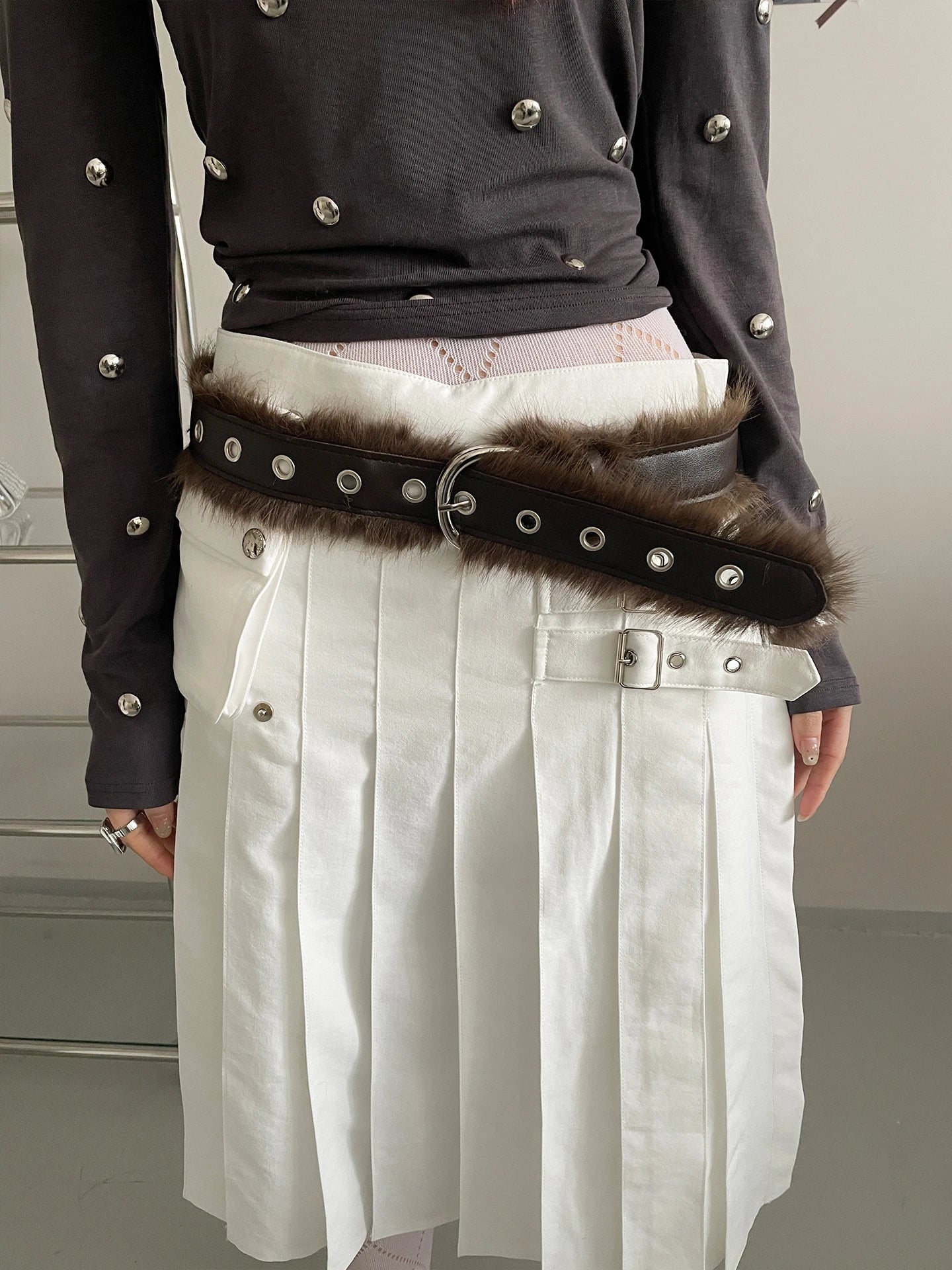 American Retro Style Wide Belt With Fur Patchwork For Women A Minority Design Sense With A Belt For Skirts And Jeans