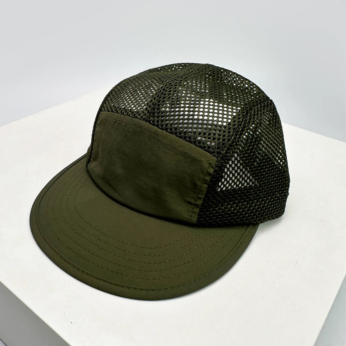New Unisex Quick Drying Korean Casual Solid Baseball Hats Sunshade Mesh Breathable Peaked Caps Versatile Short Eave Fashion ins