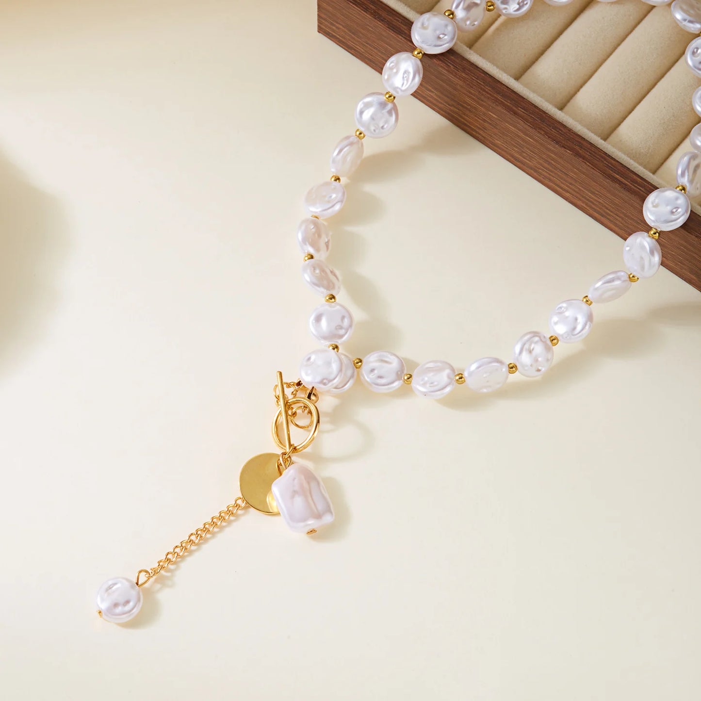 Vintage Baroque Imitation Pearl Tassel OT Buckle Choker Necklace for Women Party Wedding Bridal Neck Chain Accessories Jewelry