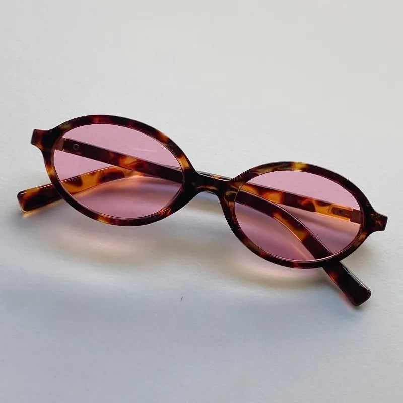 1 Pair of Women's Retro Casual Glasses Suitable for Daily Home Use, Leisure Photography  Decorative Ordinary Glasses