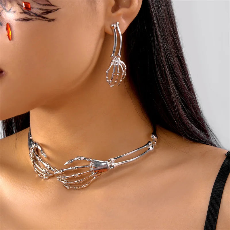 Gothic Dark Retro Bone Skeleton Ghost Hand Necklace for Women Hip Hop Punk Skeleton Skull Necklace Earrings Set Party Jewelry