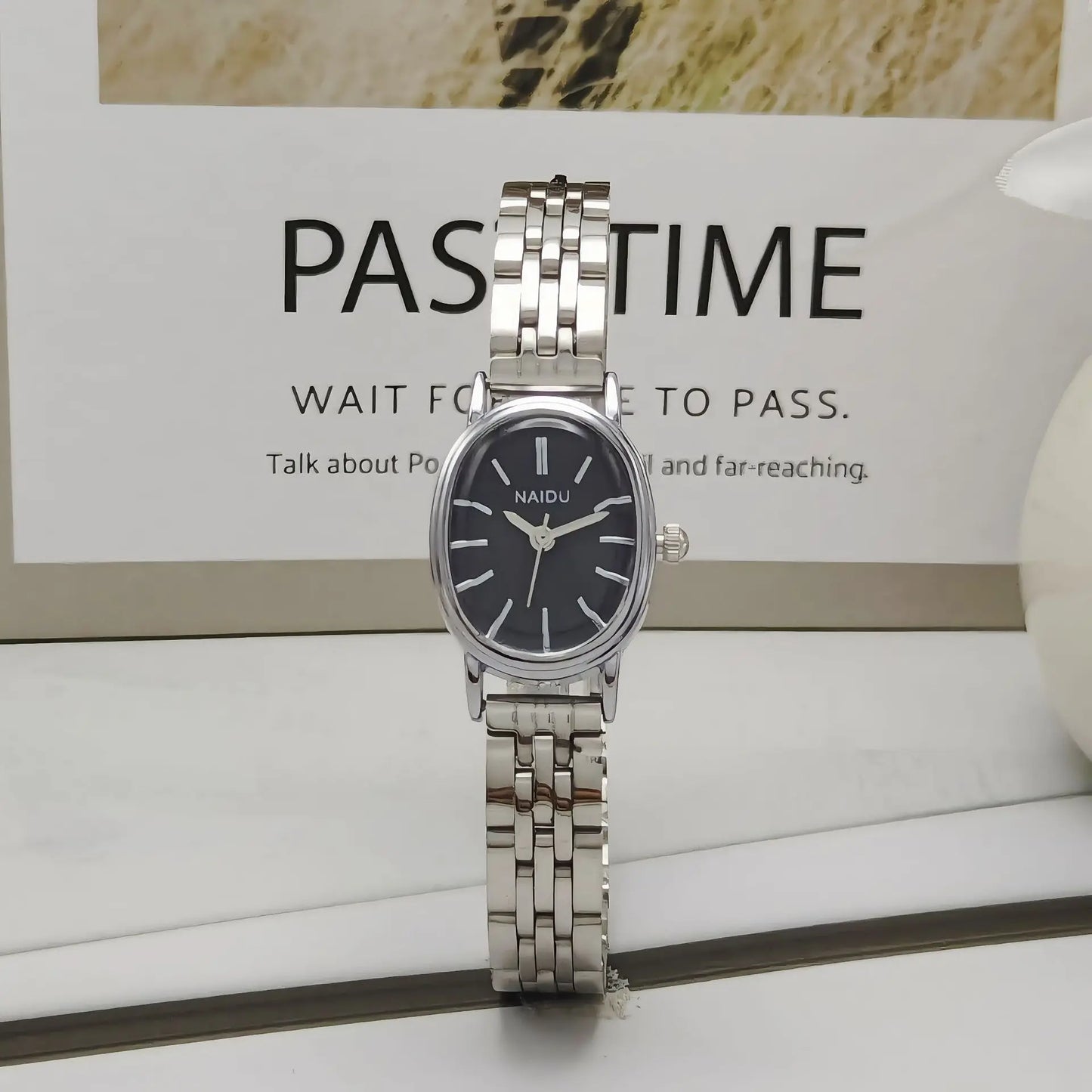 Vintage Style Fashion Oval Dial Quartz Watch Steel Strap Pointer Digital Wristwatch Women Clock Relogio Feminino Dropshipping