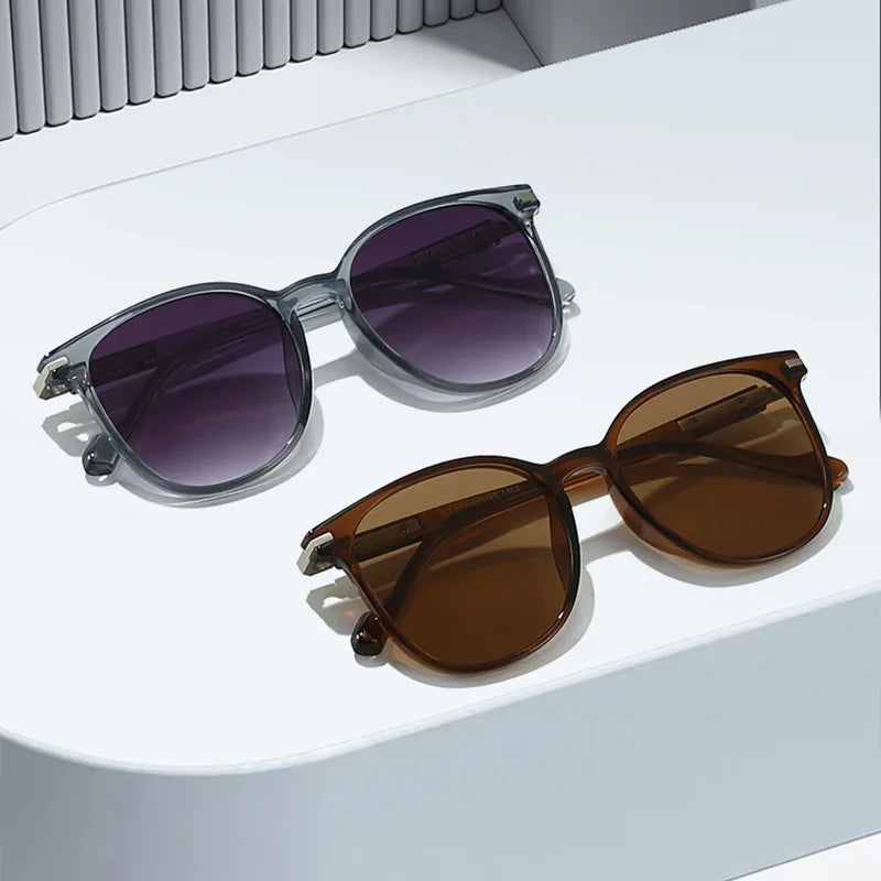 JNPCXI New Fashion Oval Rivets Women Sunglasses Retro Gradient Shades UV400 Men Punk Sun Glasses