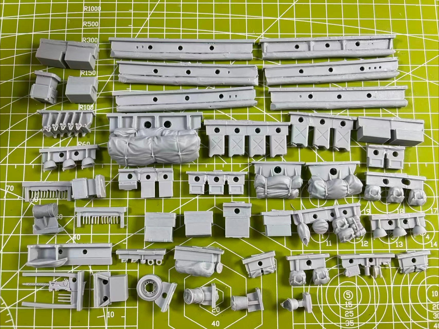 1/35 Cast Resin Sherman Rage M4 Tank Armored Fighting Vehicle External Equipment US Car Wrap Resin Modification Kit