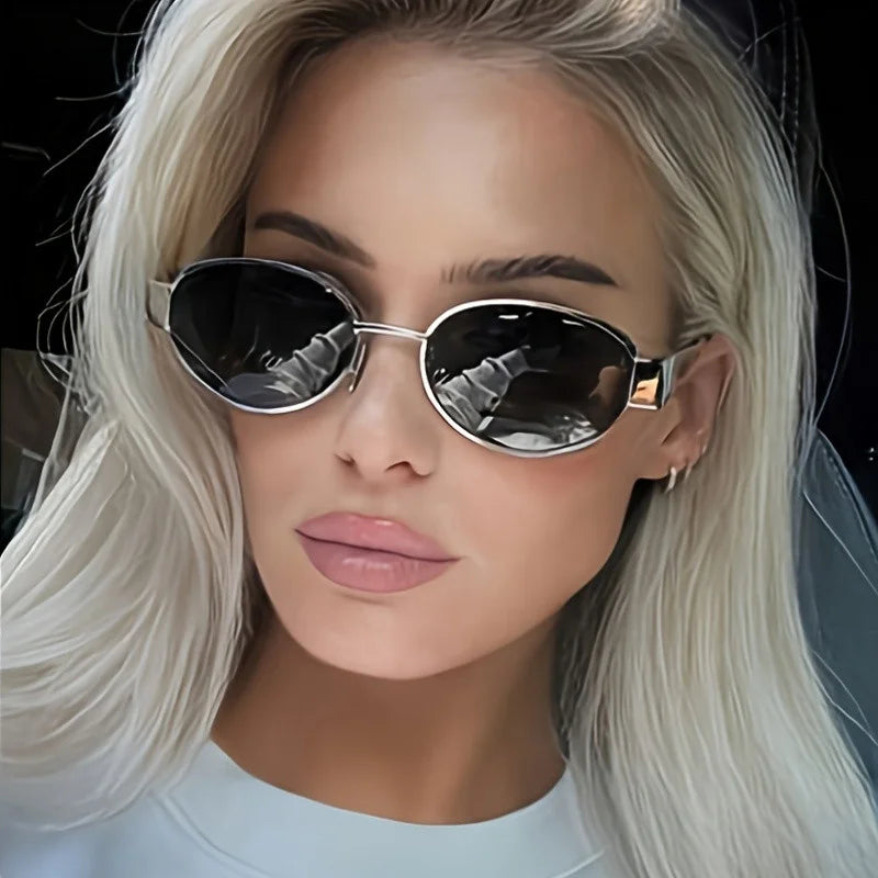3-Piece Set of Ladies' Retro Oval Sunglasses Trendy Sunglasses Classic Metal Frame