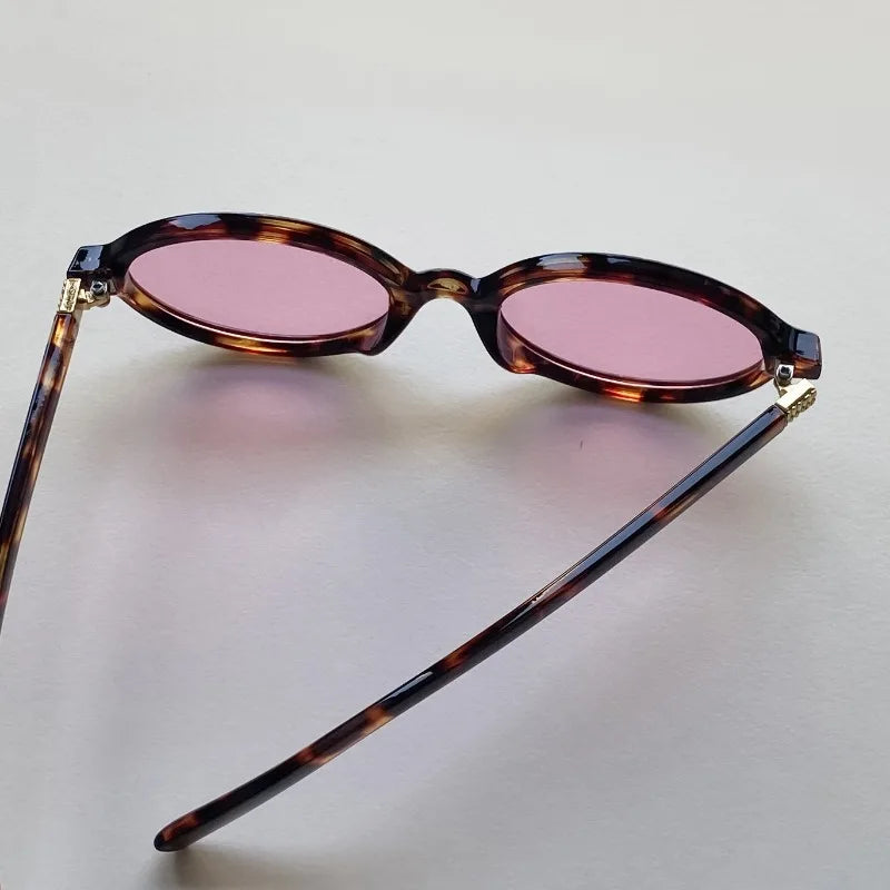 1 Pair of Women's Retro Casual Glasses Suitable for Daily Home Use, Leisure Photography  Decorative Ordinary Glasses