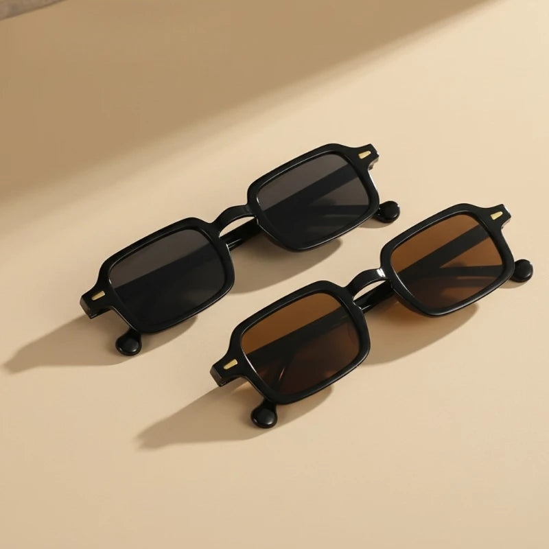 Fashionable Rectangular Unisex Sunglasses with UV400 Protection Suitable for Travel and Vacation