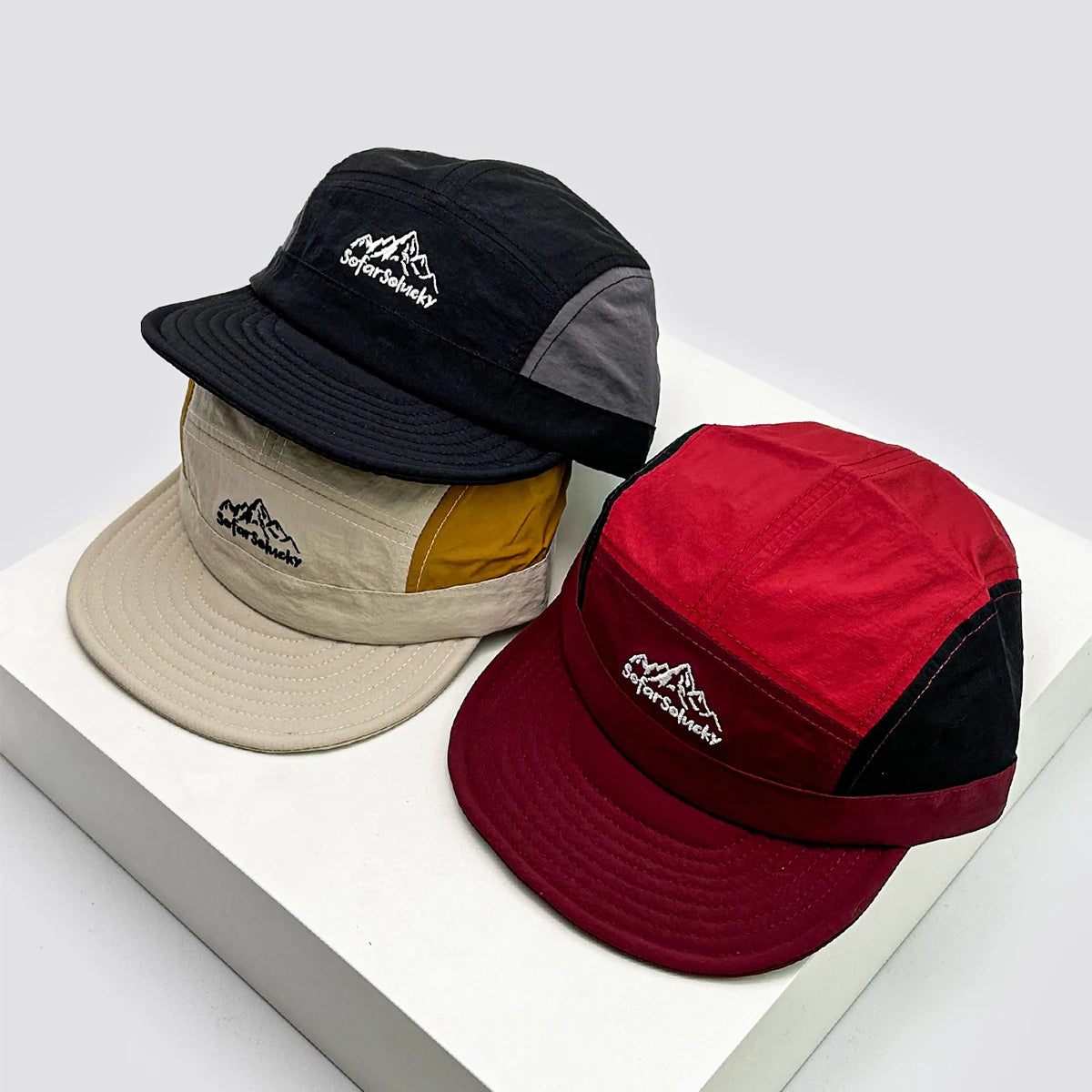 New Unisex Flat Eave Letter Mountain Embroidery Baseball Hats Breathable Color Block Sunshade Quick Drying Peaked Caps Versatile