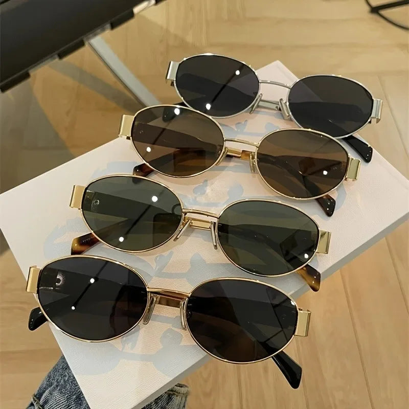 1 Pair of Fashion Glasses for Men and Women, Oval Classic Frame, Suitable for Street Snap, Party
