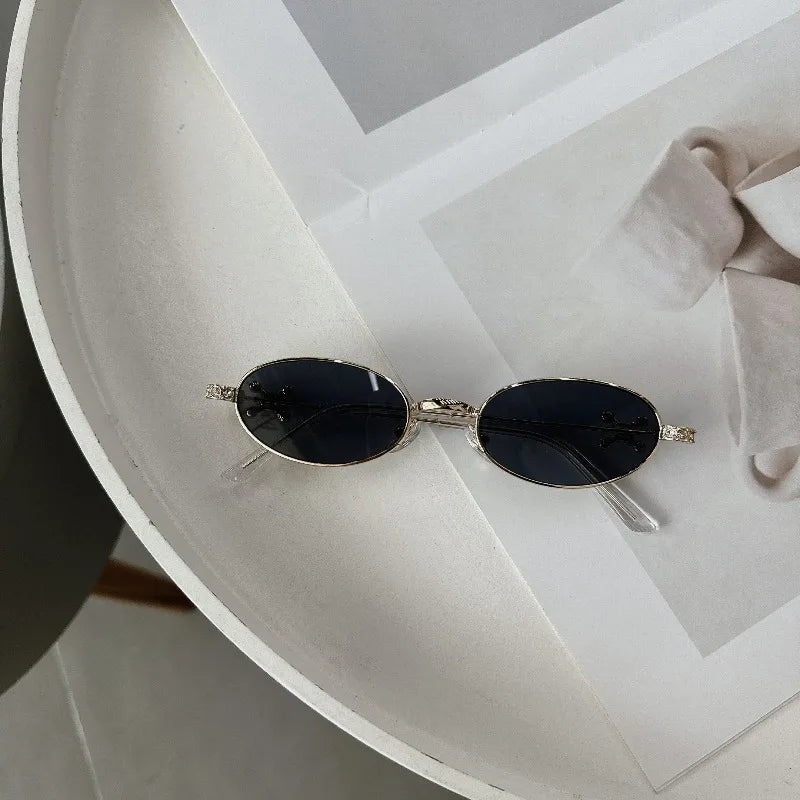 Ladies' Y2K Retro Elliptical Glasses Elegant Party and Daily Wear Retro Style Personalized Declaration Glasses Trendy Choice
