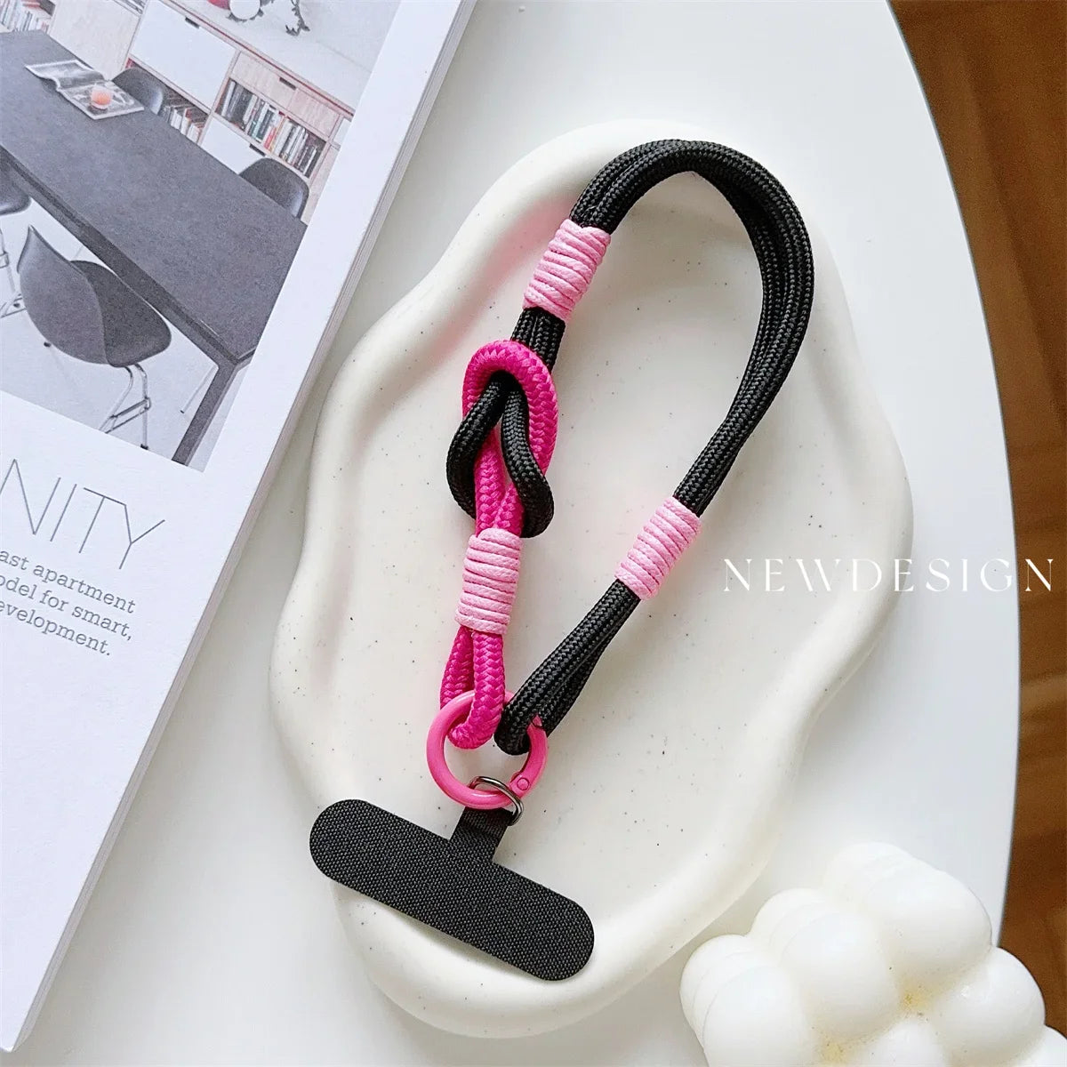 Universal Adjustable Mobile Phone Lanyard Short Wrist Strap with Self-locking Anti-drop Design Durable Polyester Phone Strap