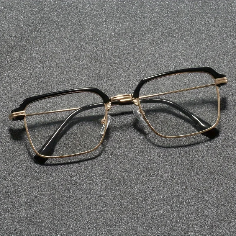 A Pair of Unisex Photochromic Glasses Suitable for Business Outdoor Travel, And As Decorative Eyewear for Phone And Computer Use