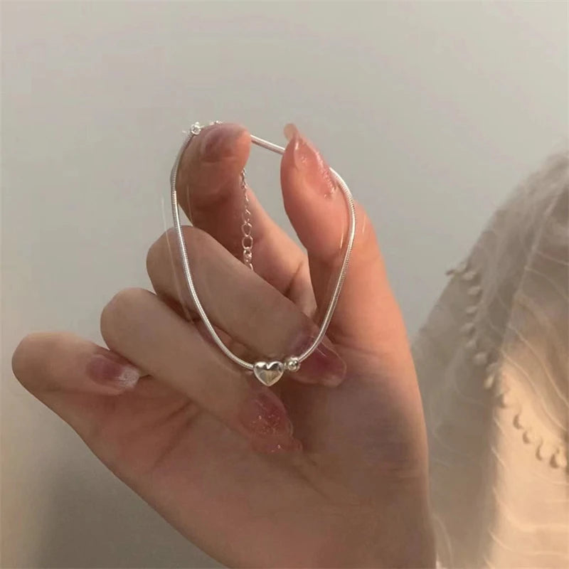 Sweet Simple Tiny Heart Shaped Necklace for Women Fashion Elegant Temperament Clavicle Chain Choker Jewelry Valentine's Day Gift