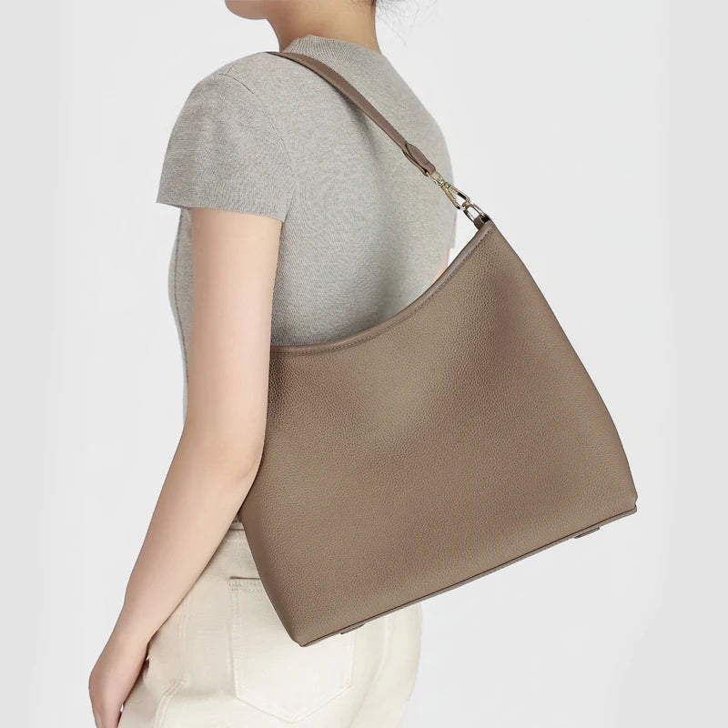 Genuine Cowhide Leather Hobo Shoulder Bag for Women Luxury Designer Pebbled Leather Large Capacity Crossbody Tote Underarm Bag