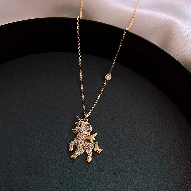 Fashion Cubic Zircon Flying Horse Necklace Gold Plated Cute Horse Pendant for Women  Personality Animal Jewelry Anniversary Gift