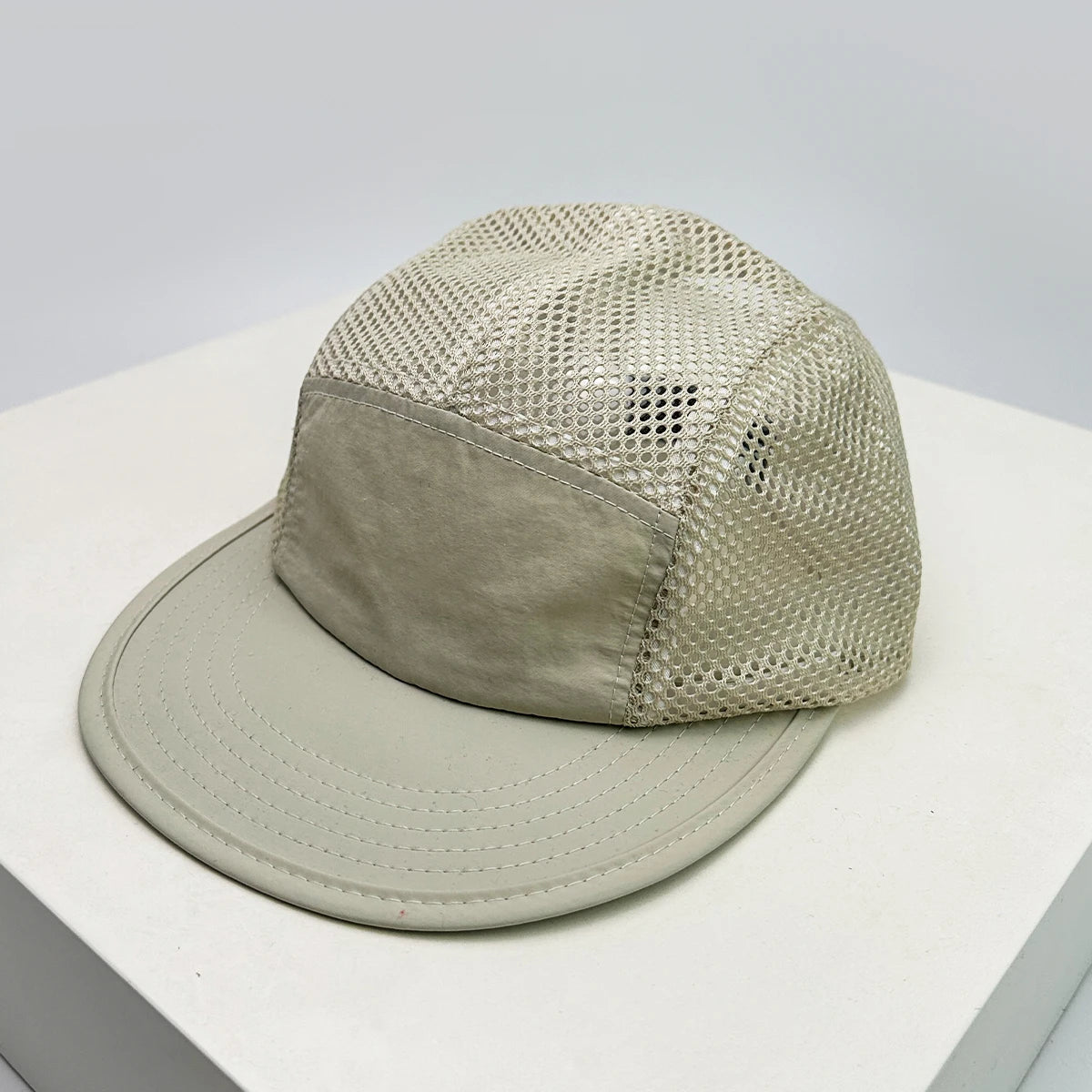 New Unisex Quick Drying Korean Casual Solid Baseball Hats Sunshade Mesh Breathable Peaked Caps Versatile Short Eave Fashion ins