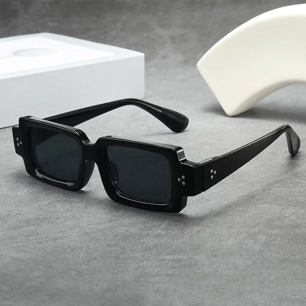 JNPCXI Ins Popular Fashion Square Rivets Men Sunglasses Vintage Punk Gradient Women Trending Yellow Lens Sun Glasses Shades